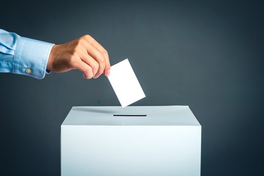 Titelbild: Briefwahl zur Landtagswahl am 06. September 2026